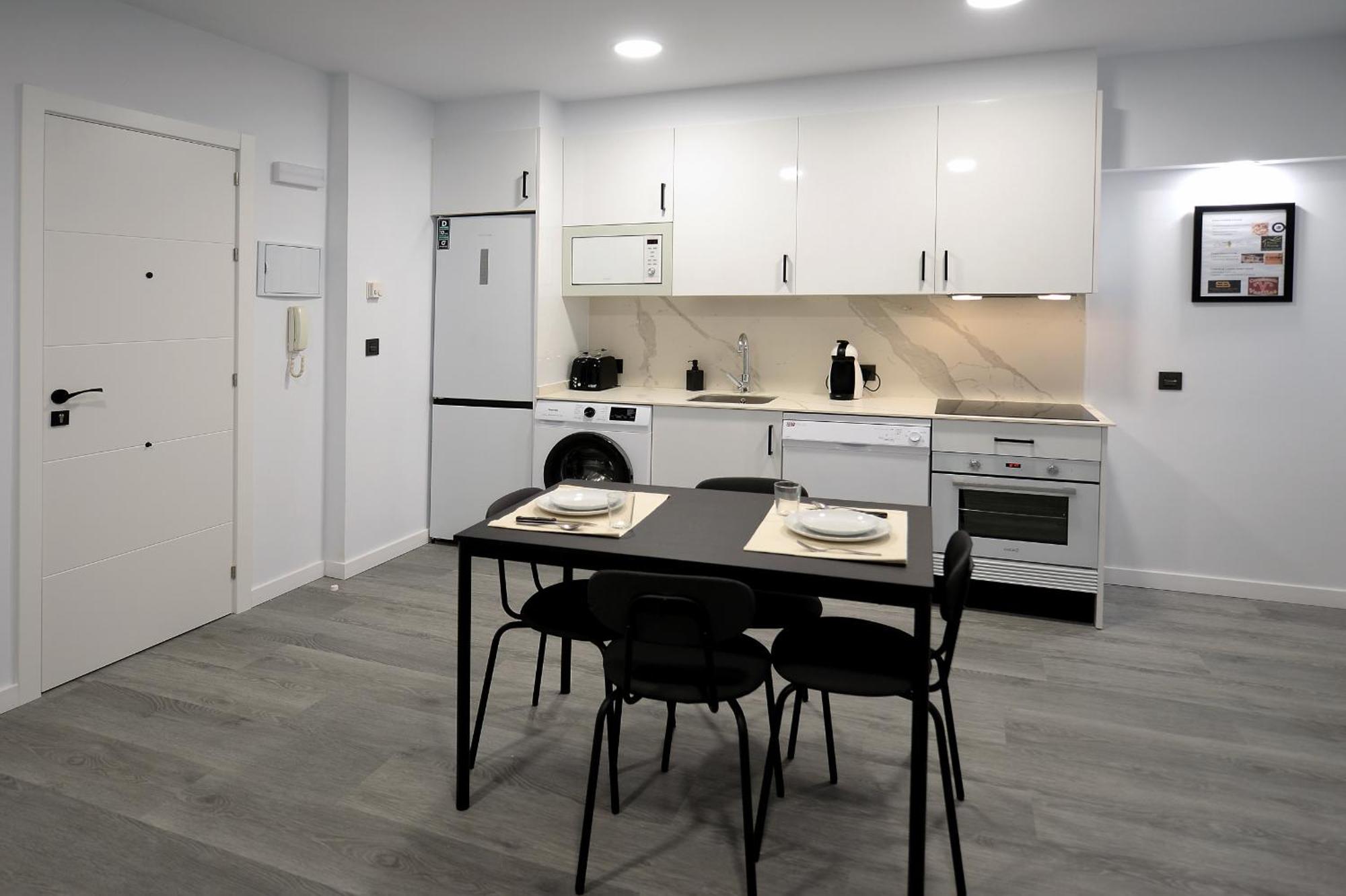 Apartamentos Ludovico เบคาร์ ภายนอก รูปภาพ